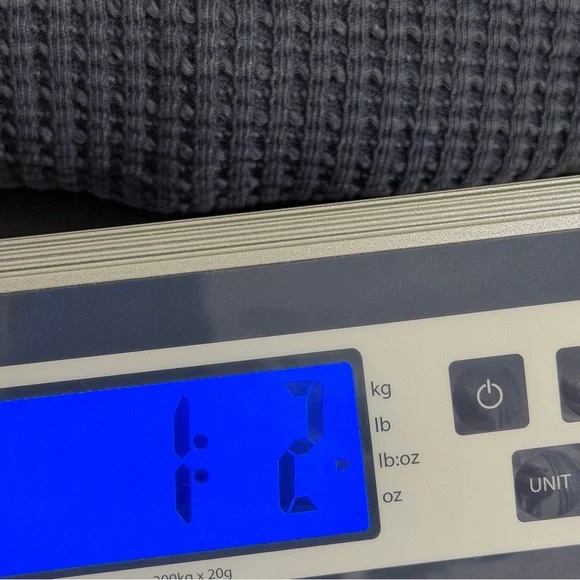 American Eagle LARGE Oversized Slouchy Gray Blue Waffle Knit Top Style 2198 - Picture 9 of 9